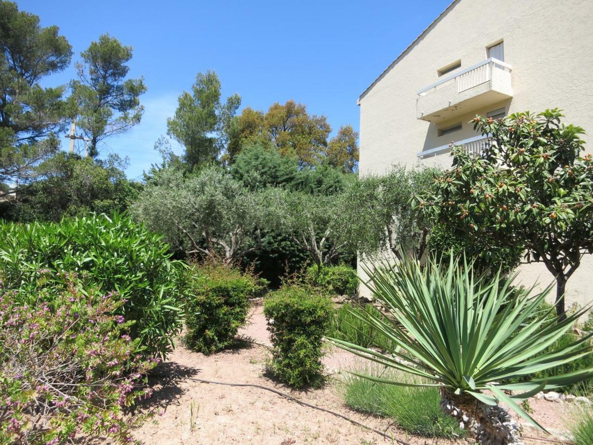 Joli Studio A Front De Mer Saint-Raphael  Exterior photo
